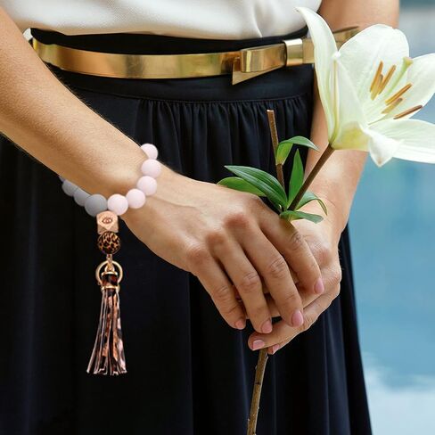 سوار سلسلة مفاتيح من السيليكون للنساء حامل حلقة مفاتيح بشرابة للمنزل والسيارة مطرز in Kuwait