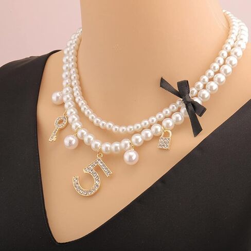مجوهرات اللؤلؤ المقلدة رقم الحظ خمسة وقلادة chocker باللون الأسود in Kuwait