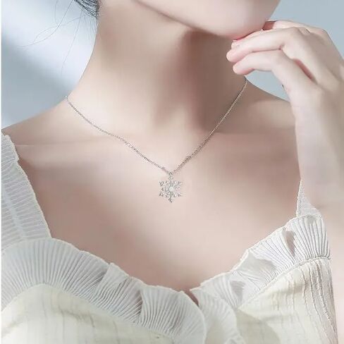 Snowflake Christmas Pendant Necklace Winter Jewelry Friendship Dainty Necklace Christmas New Year Holiday Gifts for Women Girls Teen Snow Lovers Stainless Steel Adjustable Link Chain in Saudi Arabia