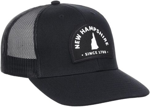 قبعة محلية من جلد الغزال باللون الأسود والأبيض قابلة للتعديل in Kuwait