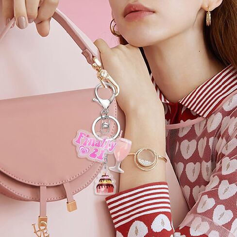 JUSTOTRY قطعة واحدة من سلسلة مفاتيح عيد الميلاد 21 - سلسلة مفاتيح وردية مع حلية كعكة وزجاج نبيذ مقاس 21 بوصة فريدة من نوعها لمستلزمات حفلات عيد الميلاد الحادي والعشرين لها in Kuwait