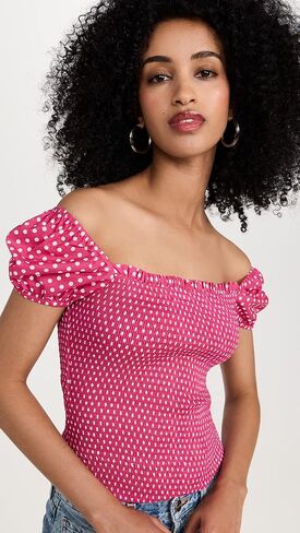 سترة كارولين كونستاس النسائية في مالطا in Kuwait