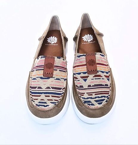 Yellow Box Oleviah in Kuwait