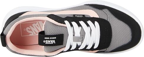 Vans Women's Sneaker in Saudi Arabia