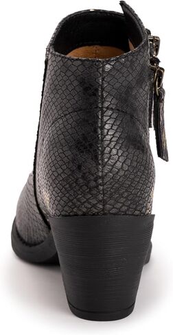 MUK LUKS Women's Yellowstone Yardley in Kuwait