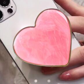 قبضة هاتف على شكل قلب وردي لطيف من Xerial - حامل هاتف قابل للطي بنمط صدف، حامل هاتف للفتيات والنساء، مقبض هاتف بمقبض محبب لهاتف iPhone وKindle، حامل بمقبض سريع للأصابع، مقبض بوب للهاتف in Kuwait