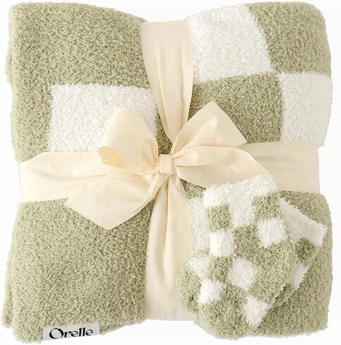 Orelle Checkered Baby Blanket & Matching Socks Set | Plush Baby Blanket | Luxury Ultra-Soft & Cozy Receiving Blanket | Newborn Gift & Registry Must-Have | 30x40" | Blue in Saudi Arabia