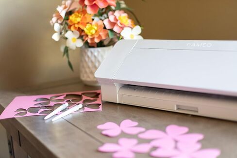 Silhouette America Silhouette Cameo 4 مع بلوتوث، وبساط قطع 12 × 12، وAutoblade 2، و100 تصميم وبرنامج Silhouette Studio - الإصدار الوردي (متجدد) in Saudi Arabia