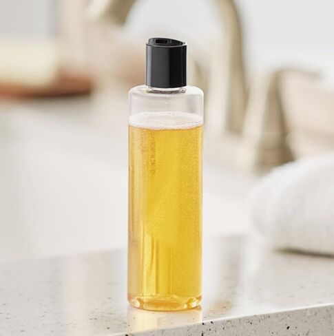 زجاجات بلاستيكية شفافة فارغة سعة 236 مل مع أغطية علوية على شكل قرص أسود، وحاويات أسطوانية قابلة لإعادة الملء للشامبو واللوشن والكريم والمزيد... عبوة من 6 قطع، خالية من مادة BPA، مصنوعة في الولايات المتحدة الأمريكية in Kuwait