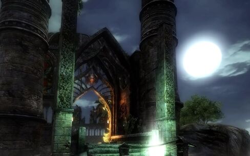 Two Worlds 2 - Xbox 360 (Renewed) in Saudi Arabia