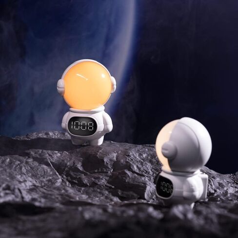 Astronaut Light Cute LED Night lamp with USB Rechargeable,Silicone Nightlight,Portable Bedroom Bedside lamp for Kids Room Girls Boys Gifts Kids' Room Decor Lamps Green in Kuwait