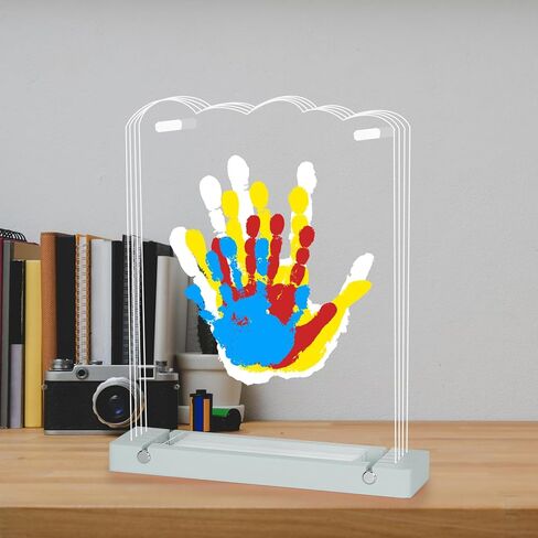 مجموعة بصمات اليد العائلية مع ضوء، مجموعة يد الطفل وبصمة القدم، هدايا عائلية للآباء الجدد، هدايا التبني، هدايا للأم الجديدة، تذكار عائلي من الحرف الخشبية DIY، دهانات غير سامة (أبيض) in Kuwait