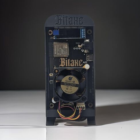 D-Central.TECH حافظة Bitaxe الدائمة لـ v204-205، v400-401 | بناء متين | التبريد الأمثل | تصميم أنيق | سهلة التركيب | تعزيز الاستقرار in Saudi Arabia