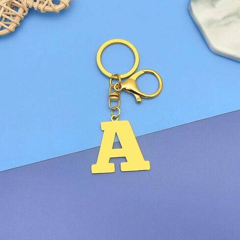 Letter Keychain Gold A-Z Keychain Monogrammed Gift Stainless Steel Initial Keyring Birthday Christmas Couple Gift in Saudi Arabia