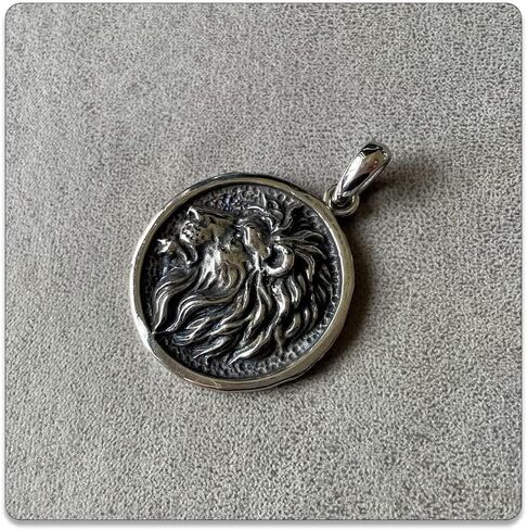 Punk Jewelry Necklace Stainless Steel Animal Lion Head Pendant Round Necklace in Kuwait