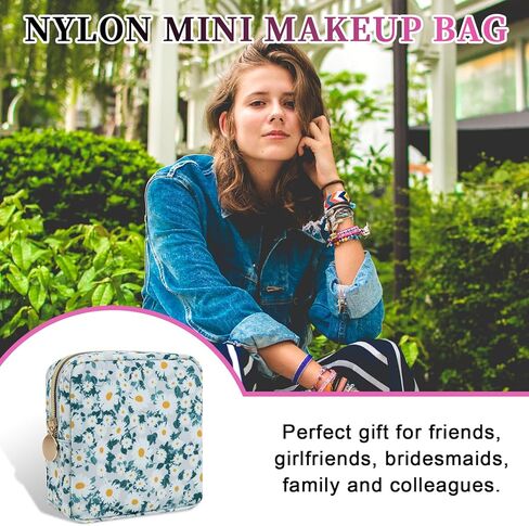 حقيبة مكياج وردية ساخنة، حقيبة مكياج صغيرة من النايلون، حقيبة مستحضرات تجميل صغيرة من بريبي، حقيبة مكياج صغيرة الحجم، حقيبة أدوات الزينة، محفظة بسحاب مقاومة للماء، حقيبة سفر للعملات المعدنية، حقيبة تخزين للمناديل الصحية للنساء والفتيات والمراهقات in Kuwait