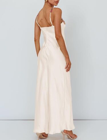 فستان ماكسي مثير من الساتان بحمالات رفيعة ومطرز بالزهور للنساء بياقة على شكل قلب بدون ظهر وبدون أكمام وفتحة ميدي in Kuwait