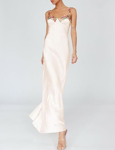 فستان ماكسي مثير من الساتان بحمالات رفيعة ومطرز بالزهور للنساء بياقة على شكل قلب بدون ظهر وبدون أكمام وفتحة ميدي in Kuwait