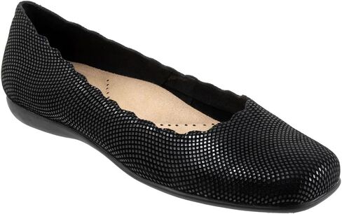 حذاء الباليه المسطح Sabine للسيدات من TROTTERS in Saudi Arabia