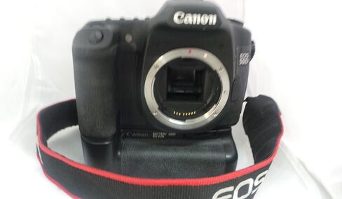 كاميرا Canon EOS 50D 15.1 ميجابكسل رقمية SLR DSLR هيكل فقط (أسود) (متجددة) in Saudi Arabia