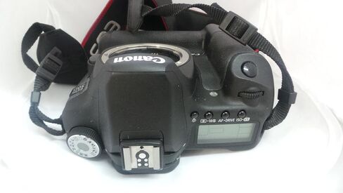 كاميرا Canon EOS 50D 15.1 ميجابكسل رقمية SLR DSLR هيكل فقط (أسود) (متجددة) in Saudi Arabia