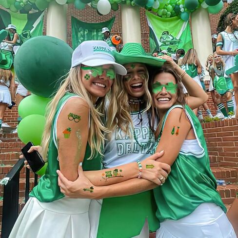 نظارات شمسية من إيميبيل سانت باتريك داي شامروك 6 قطع، نظارات حفلات شامروك البرسيم بأربعة أوراق مع ملصقين، نظارات زي بلاستيكية لهدايا الحفلات، أخضر in Kuwait