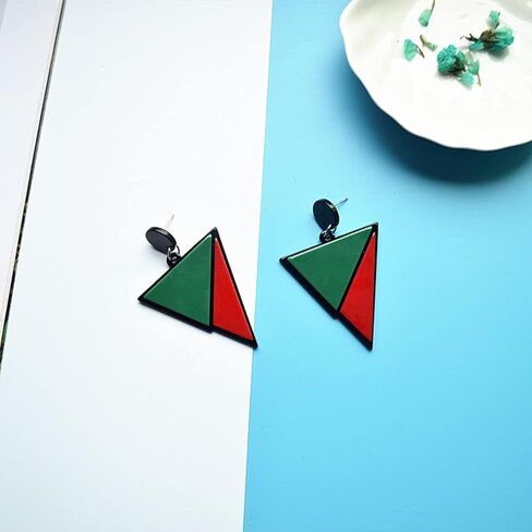TIANBANGSHI Fashion White Black Triangle Stud Earrings Acrylic Geometric Round Drop Dangle Earrings for Women Girls Summer Holiday Party Jewelry in Kuwait