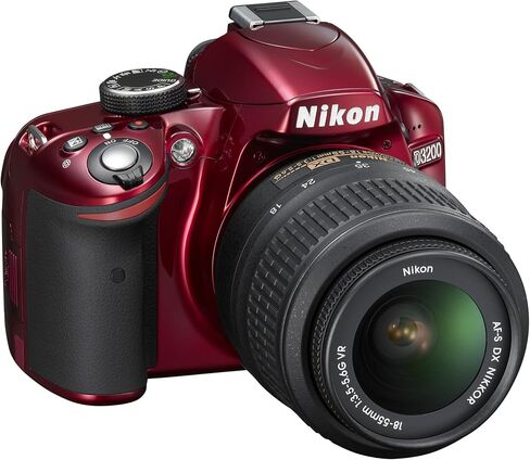 نيكون D3200 24.2 ميجابكسل CMOS Digital SLR مع عدسة تكبير 18-55 ملم f/3.5-5.6 AF-S DX VR NIKKOR (أحمر) (متجدد) in Saudi Arabia