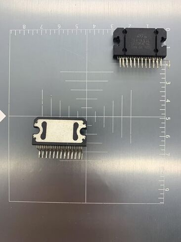 TDA7851 TDA 7851L TDA7B51L TDA78S1L TDA785IL TDA7851L ZIP25 الصوت مكبر كهربائي IC رقاقة in Kuwait