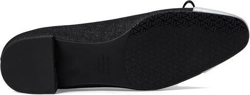 Stuart Weitzman Women's Sleek Bow Flat Ballet in Saudi Arabia