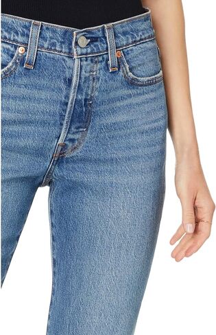 حذاء Levi's Wedgie النسائي in Saudi Arabia