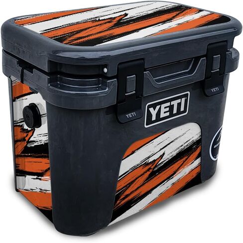 غلاف لامع لامع متوافق مع مبرد Yeti Roadie 15 الصلب - علامة اللاعب - غطاء لاصق واقٍ من الفينيل 3M ممتاز - سهل الاستخدام | صُنع في الولايات المتحدة الأمريكية بواسطة MightySkins in Saudi Arabia