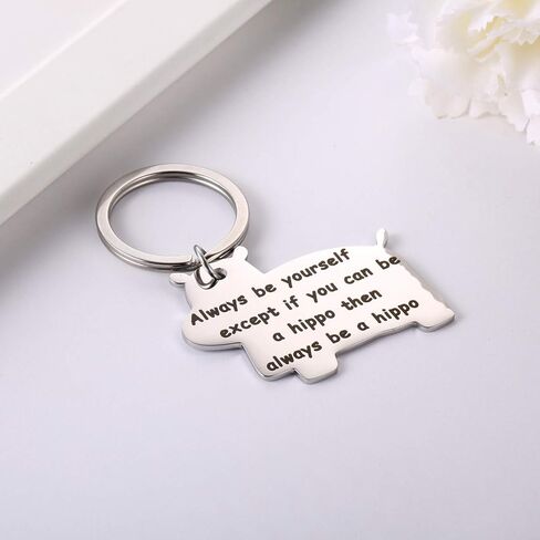 هدايا فرس النهر، سلسلة مفاتيح ملهمة - كن دائمًا على طبيعتك إلا إذا كان بإمكانك أن تكون فرس النهر، فكن دائمًا سلسلة مفاتيح ذات طابع فرس النهر in Kuwait