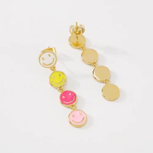 اقراط متدلية ملونة بتصميم وجه مبتسم سعيد - دلايات دائرية متعددة الالوان، اقراط سمايلي عصرية لا تسبب الحساسية، لطيفة ومرحة، اقراط هدية مجوهرات، من الستانلس ستيل، لا in Kuwait