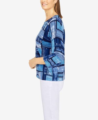 سترة نسائية صغيرة ذات طباعة ملونة من Alfred Dunner in Kuwait