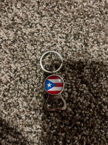 Can opener keychain with Puerto Rico flag in Saudi Arabia