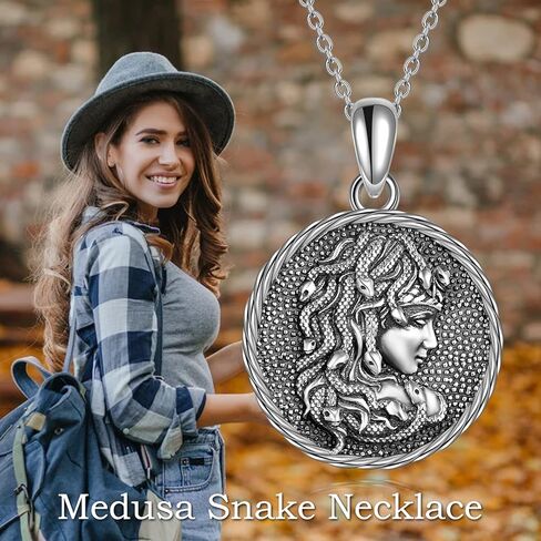 قلادة WINNNICACA القوطية هدايا الأساطير اليونانية للنساء والرجال من الفضة الإسترلينية مجوهرات ميدوسا أثينا in Kuwait
