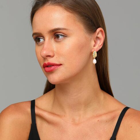 XYJZXY 18K Gold Pearl Drop Earrings for Women Freshwater Pearl Dangle Earrings Chunky Gold Hoop Earrings Gifts for Her in Saudi Arabia