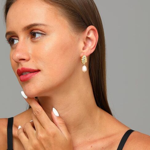 XYJZXY 18K Gold Pearl Drop Earrings for Women Freshwater Pearl Dangle Earrings Chunky Gold Hoop Earrings Gifts for Her in Saudi Arabia