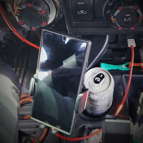 The Runner Smash Mount V2 5th Gen 4Runner Phone Mount w/Basic Phone Holder in Saudi Arabia
