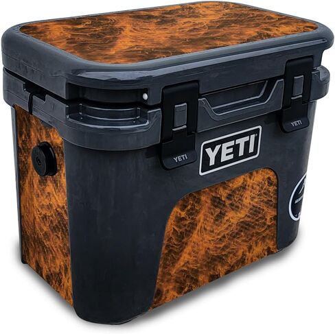 غلاف لامع لامع متوافق مع مبرد Yeti Roadie 15 الصلب - قلب زنبركي - غطاء لاصق واقٍ من الفينيل 3M ممتاز - سهل الاستخدام | صُنع في الولايات المتحدة الأمريكية بواسطة MightySkins in Kuwait