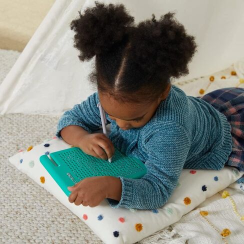 Playskool Magnatab - الأرقام والأشكال - لعبة تتبع الحروف المغناطيسية لتعلم الأطفال الصغار والرسم الحسي - للأطفال من سن 3 سنوات فما فوق in Saudi Arabia
