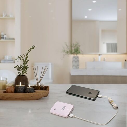 حامل شاحن هاتف يعمل بالبطارية 4AA، حامل بطارية للشحن في حالات الطوارئ، حامل شحن USB محمول مع 4 فتحات للبطارية (البطاريات غير متضمنة) in Saudi Arabia