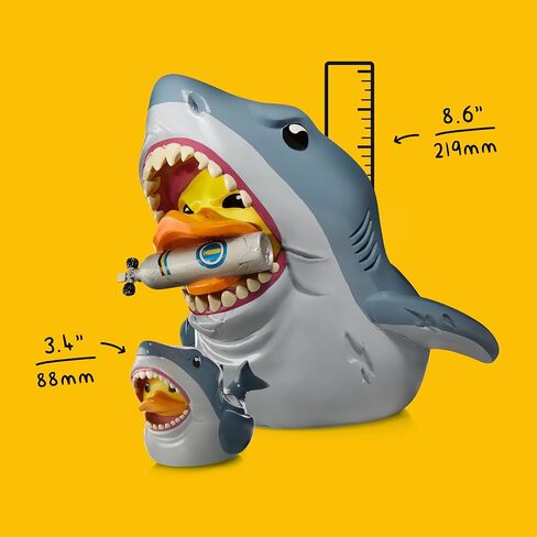 TUBBZ Giant Bruce (زجاجة غاز) شخصية بطة مطاطية من الفينيل قابلة للتجميع - بضائع Jaws الرسمية - التلفزيون والأفلام وألعاب الفيديو in Saudi Arabia