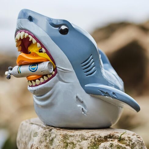 TUBBZ Giant Bruce (زجاجة غاز) شخصية بطة مطاطية من الفينيل قابلة للتجميع - بضائع Jaws الرسمية - التلفزيون والأفلام وألعاب الفيديو in Saudi Arabia