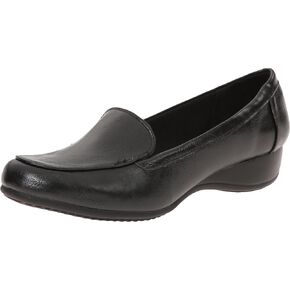 LifeStride Women's Darling Flat
