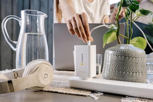 تشارجيساب | شاحن زيوس USB-C GaN بقوة 280 واط | محول توصيل طاقة عالي السرعة لأجهزة الكمبيوتر المحمولة والهواتف الذكية والأجهزة اللوحية | شاحن سفر سريع الشحن مع قابس قابل للطي (أسود) in Saudi Arabia