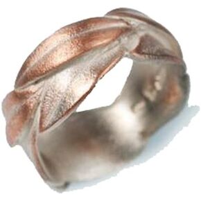 Laurel (Size 7) Ring for Silver Seasons…