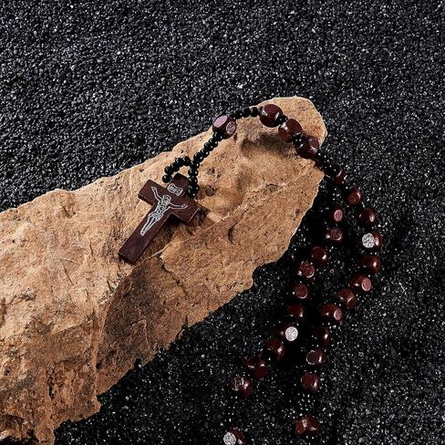عقد مسبحة من الخرز الخشبي من Stuppendux صليب صليب كاثوليكي للصلاة يسوع للرجال والنساء in Kuwait