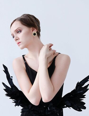 YOUMOCD Stud Earrings for Women Black Round Pearl Earings Fashion Jewelry in Saudi Arabia